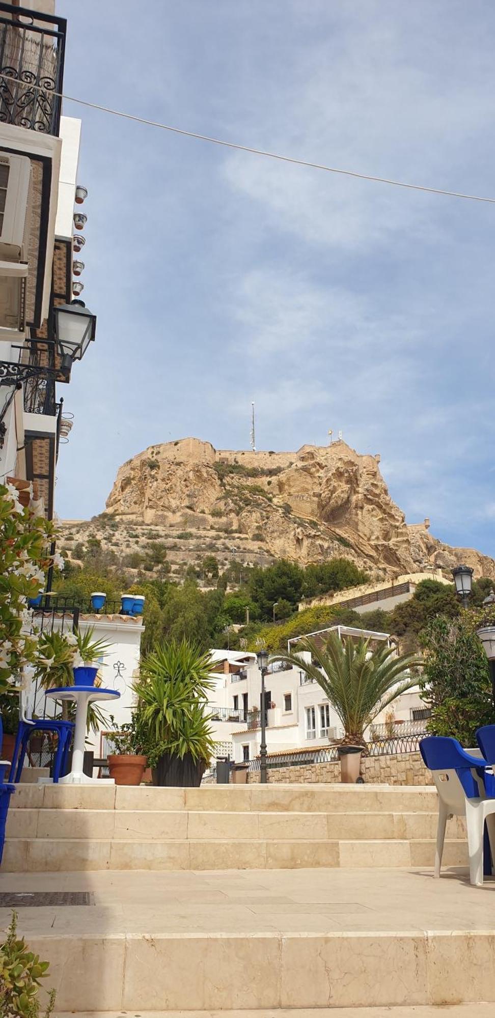 Nuevo Casco Antiguo, Playa Y Castillo Alicante Extérieur photo